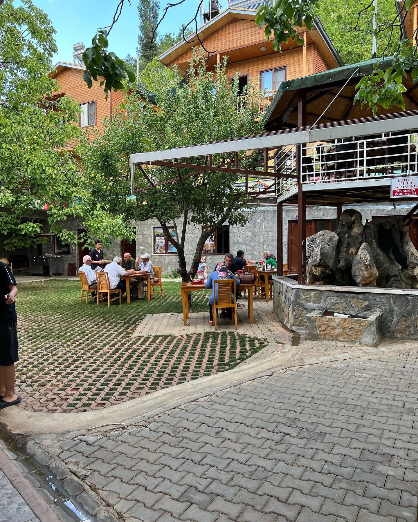 İç Bahçe | Ertunç Yayla Evleri Çağlayancerit